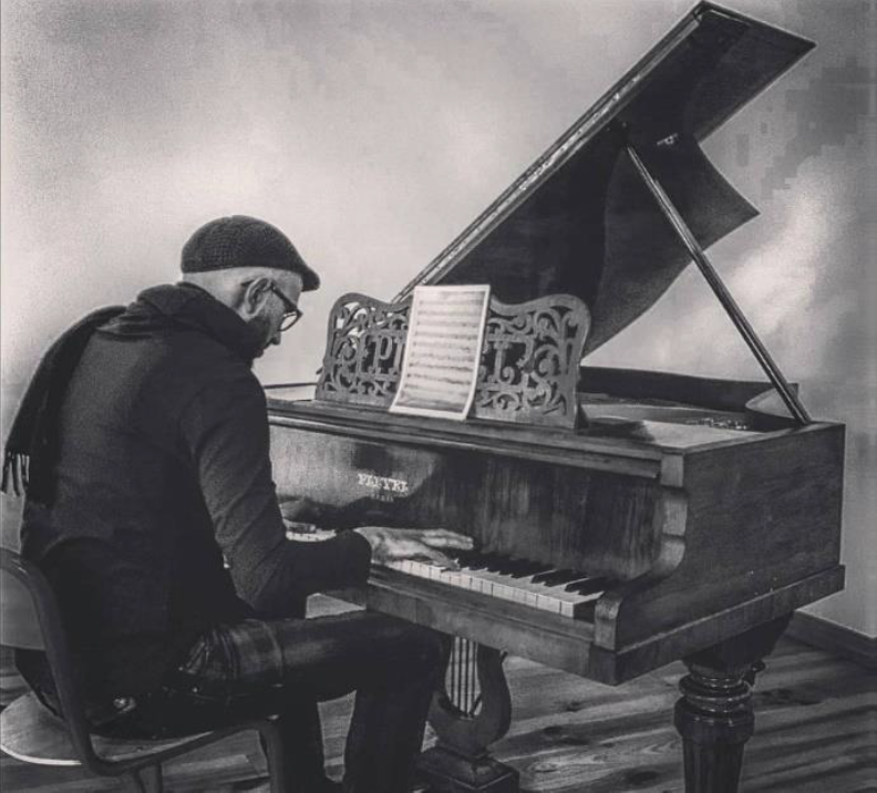 piano